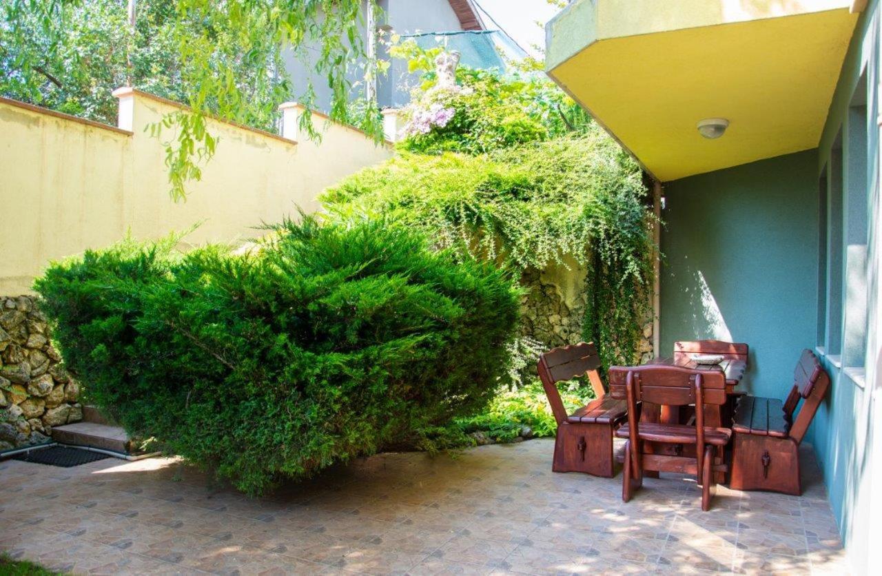 Вила Костадинов Βάρνα Εξωτερικό φωτογραφία